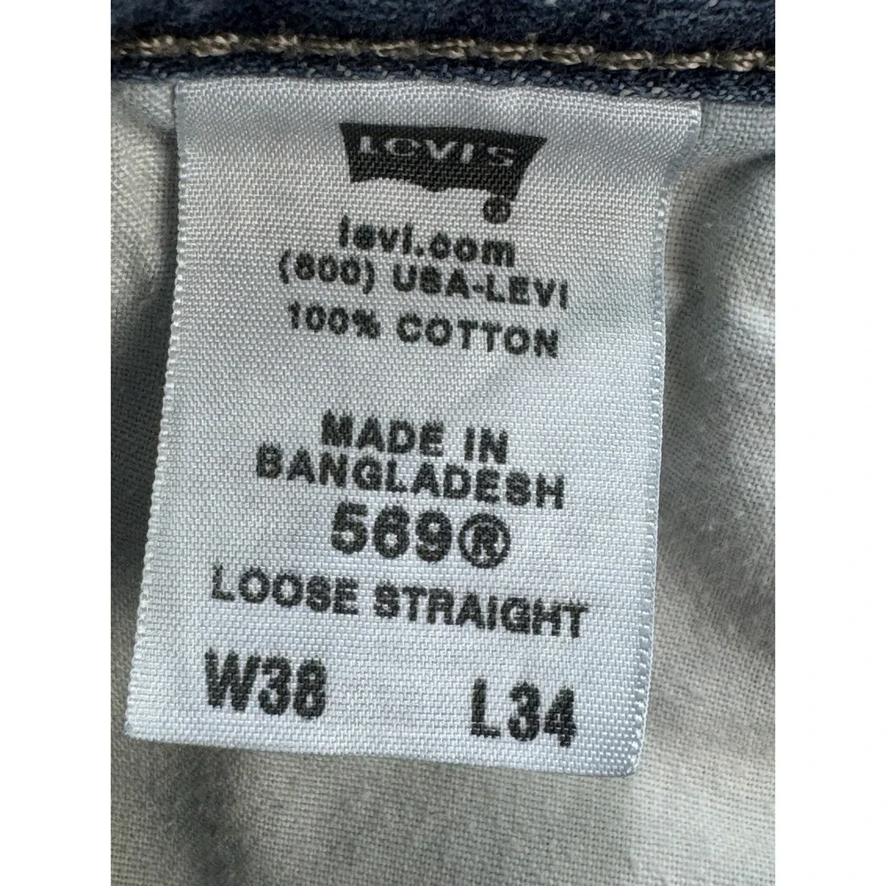 Levis levis 569